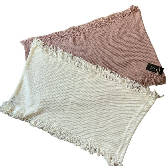 NEW fringe loop scarf bundle - Picture 9 of 10